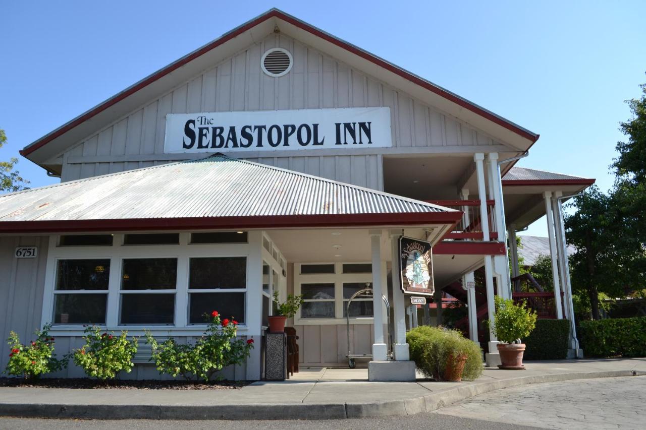 Sebastopol Inn Buitenkant foto